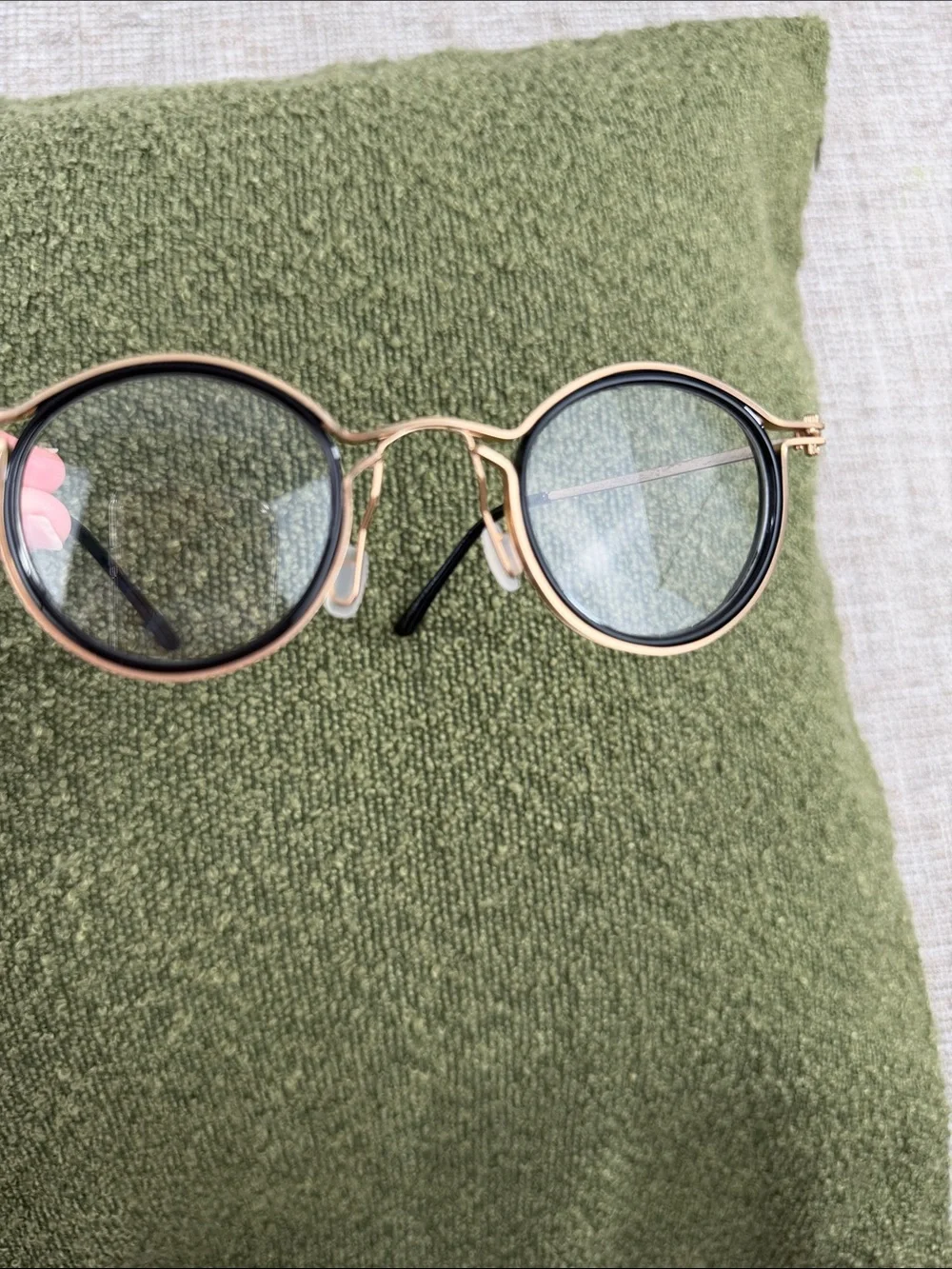 N/A stylish oval